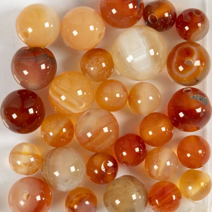 Perles de pierres d'agate, d 6+8+10 mm, diamètre intérieur 0,9-1 mm, brun clair, 28 pièces/ 1 Pq.