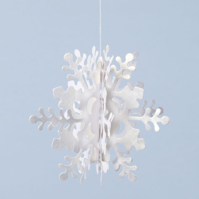 Flocon de neige 3D suspendu en papier nacré.