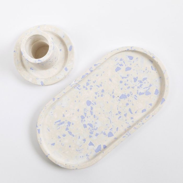 Comment faire un moulage en résine avec des flocons de terrazzo