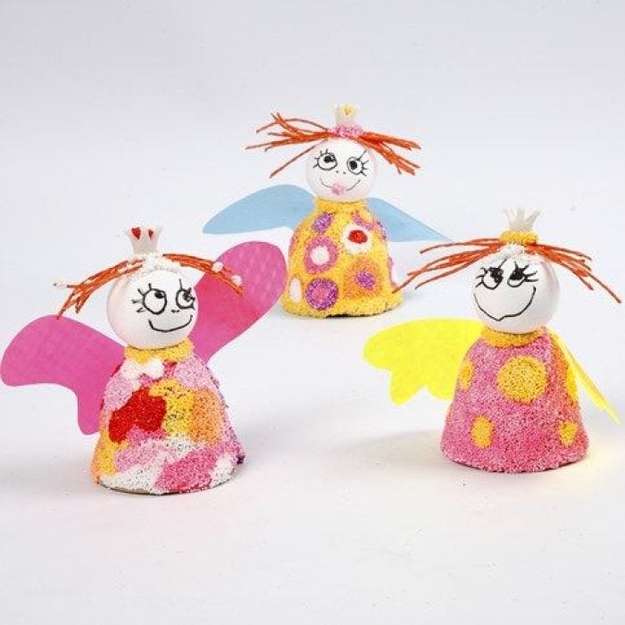 Un ange en cloche de terre cuite et Foam Clay