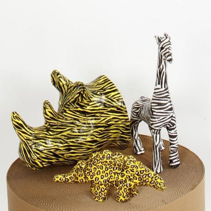 Animaux en papier mâché