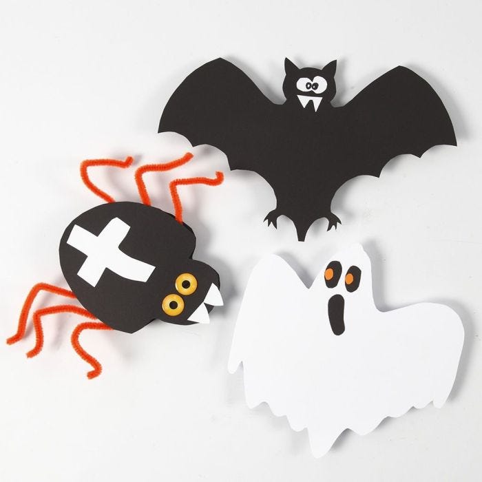 Des décorations en papier cartonné pour Halloween