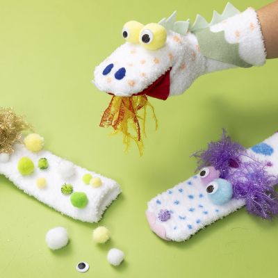 Marionnettes à chaussettes imaginatives