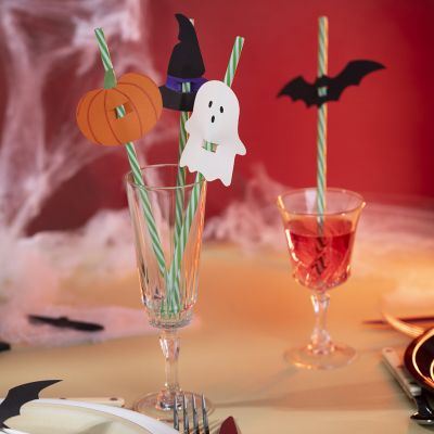 Décorations de paille d’Halloween