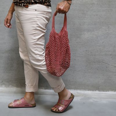 Un sac à provisions crocheté en coton