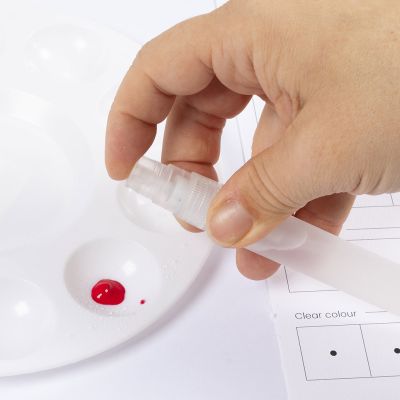 Comment obtenir différentes textures et différents niveaux de transparence avec la peinture à la gouache