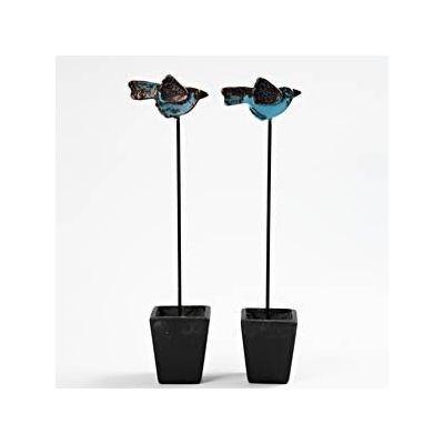 Crackling on terracotta and polystyrene