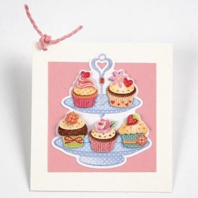 Support avec gâteau 3D
