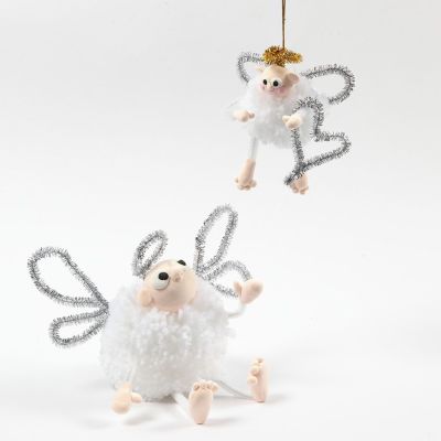 A Pom-Pom Angel with Silk Clay and Pipe Cleaners