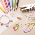 Bijoux en feuilles de plastique thermo-rétractable