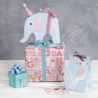 Papier d'emballage pour fête prénatale avec décorations
